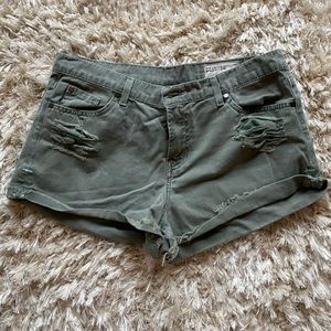 Pistola Green Shorts